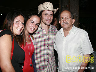 Rancho da Villa inaugura no bairro da Vila Madalena Rancho da Villa inaugura no bairro da Vila Madalena