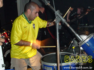 03 anos do site Mundo Rock no Trip Bar 03 anos do site Mundo Rock no Trip Bar