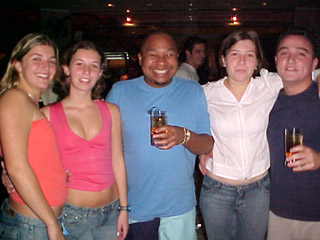 Nova Kadência e Intuisamba no Race Nova Kadência e Intuisamba no Race