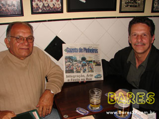 Lançamento do livro biográfico de Ronaldinho no Boleiros Bar Lançamento do livro biográfico de Ronaldinho no Boleiros Bar