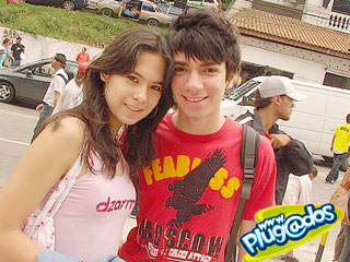 Ação Promocional Plugados Adria – Show RBD – Portão 2 Ação Promocional Plugados Adria – Show RBD – Portão 2