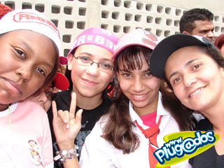 Ação Promocional Plugados Adria – Show RBD – Portão 15 Ação Promocional Plugados Adria – Show RBD – Portão 15