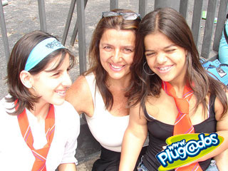 Ação Promocional Plugados Adria – Show RBD – Portão 16 Ação Promocional Plugados Adria – Show RBD – Portão 16