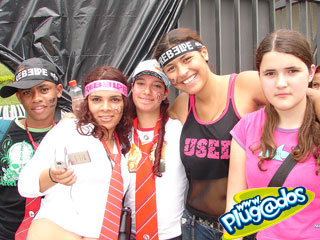 Ação Promocional Plugados Adria – Show RBD – Portão 17 Ação Promocional Plugados Adria – Show RBD – Portão 17