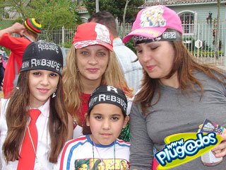 Ação Promocional Plugados Adria – Show RBD – Portão 17 Ação Promocional Plugados Adria – Show RBD – Portão 17