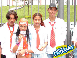 Ação Promocional Plugados Adria – Show RBD – Portão 17 Ação Promocional Plugados Adria – Show RBD – Portão 17