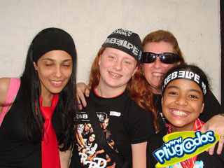 Ação Promocional Plugados Adria – Show RBD – Portão 18 Ação Promocional Plugados Adria – Show RBD – Portão 18