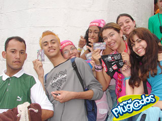 Ação Promocional Plugados Adria – Show RBD – Portão 18 Ação Promocional Plugados Adria – Show RBD – Portão 18