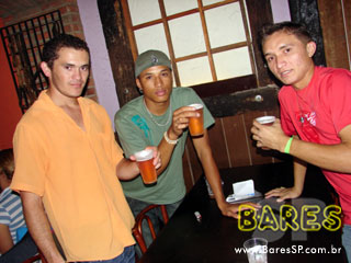 Turma do Pagode e Samprazer na Cervejaria Estância Alto da Serra Turma do Pagode e Samprazer na Cervejaria Estância Alto da Serra