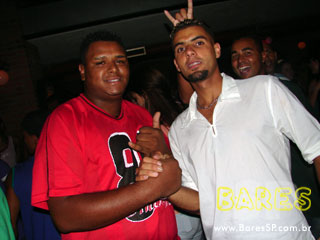 Turma do Pagode e Samprazer na Cervejaria Estância Alto da Serra Turma do Pagode e Samprazer na Cervejaria Estância Alto da Serra