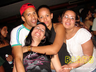 Turma do Pagode e Samprazer na Cervejaria Estância Alto da Serra Turma do Pagode e Samprazer na Cervejaria Estância Alto da Serra