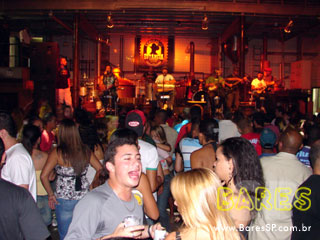 Turma do Pagode e Samprazer na Cervejaria Estância Alto da Serra Turma do Pagode e Samprazer na Cervejaria Estância Alto da Serra