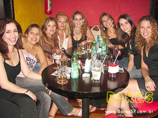 Sábado a noite no Pimenta Bar Sábado a noite no Pimenta Bar