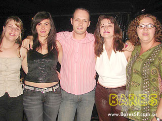 Sábado a noite no Pimenta Bar Sábado a noite no Pimenta Bar