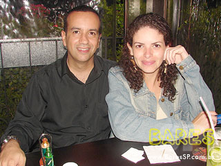 Sábado a noite no Pimenta Bar Sábado a noite no Pimenta Bar