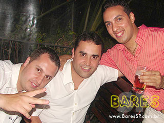 Sábado a noite no Pimenta Bar Sábado a noite no Pimenta Bar