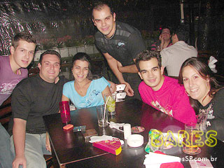 Sábado a noite no Pimenta Bar Sábado a noite no Pimenta Bar