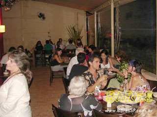 Quinta-feira no Todos os Santos Bar Forneria Grill Quinta-feira no Todos os Santos Bar Forneria Grill