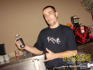 Quinta-feira no Todos os Santos Bar Forneria Grill Quinta-feira no Todos os Santos Bar Forneria Grill