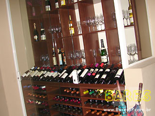 Quinta-feira no Todos os Santos Bar Forneria Grill Quinta-feira no Todos os Santos Bar Forneria Grill