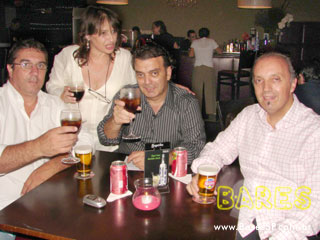 Quinta-feira no Todos os Santos Bar Forneria Grill Quinta-feira no Todos os Santos Bar Forneria Grill
