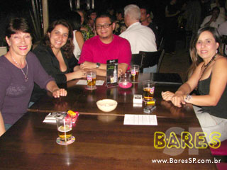 Quinta-feira no Todos os Santos Bar Forneria Grill Quinta-feira no Todos os Santos Bar Forneria Grill