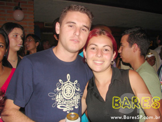 Grupos Turma do Pagode e Samprazer na Cervejaria Estância Itaim Grupos Turma do Pagode e Samprazer na Cervejaria Estância Itaim