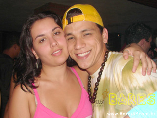 Grupos Turma do Pagode e Samprazer na Cervejaria Estância Itaim Grupos Turma do Pagode e Samprazer na Cervejaria Estância Itaim