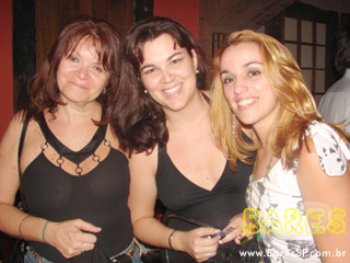 Grupos Turma do Pagode e Samprazer na Cervejaria Estância Itaim Grupos Turma do Pagode e Samprazer na Cervejaria Estância Itaim