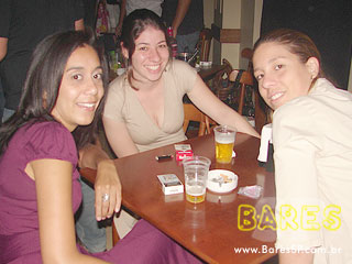 Sábado animado no Autêntico Bar Sábado animado no Autêntico Bar