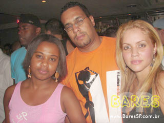 Quinta-feira a noite no Lisboa Chopp & Grill Quinta-feira a noite no Lisboa Chopp & Grill