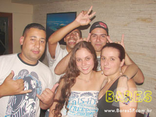 Quinta-feira a noite no Lisboa Chopp & Grill Quinta-feira a noite no Lisboa Chopp & Grill