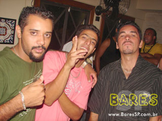 Quinta-feira a noite no Lisboa Chopp & Grill Quinta-feira a noite no Lisboa Chopp & Grill
