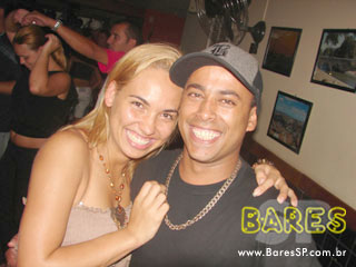 Quinta-feira a noite no Lisboa Chopp & Grill Quinta-feira a noite no Lisboa Chopp & Grill