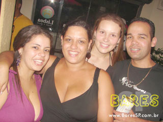 Quinta-feira a noite no Lisboa Chopp & Grill Quinta-feira a noite no Lisboa Chopp & Grill