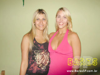 Segunda com apresentação teatral no Consulado da Cachaça Segunda com apresentação teatral no Consulado da Cachaça