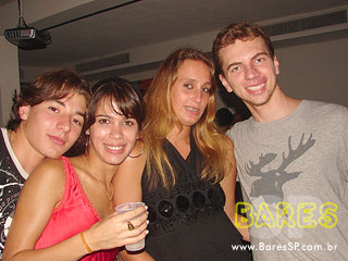 Festa Fechada no Espaço Fit Festa Fechada no Espaço Fit
