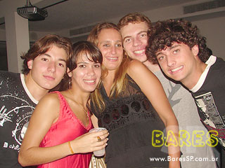Festa Fechada no Espaço Fit Festa Fechada no Espaço Fit