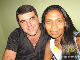 Sábado a noite no Consulado da Cachaça Sábado a noite no Consulado da Cachaça