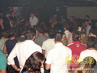 Cantor Rodrigo Sá no Mary Jane Bar Cantor Rodrigo Sá no Mary Jane Bar