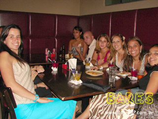 Quarta-feria a noite no Todos os Santos Bar Forneria Grill Quarta-feria a noite no Todos os Santos Bar Forneria Grill