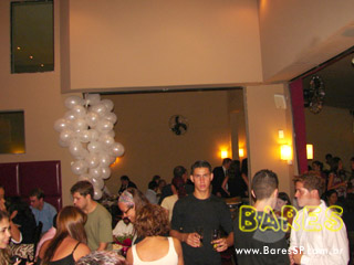 Quarta-feria a noite no Todos os Santos Bar Forneria Grill Quarta-feria a noite no Todos os Santos Bar Forneria Grill