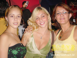 1º Campeonato de Flair Bartenders no Pimenta Bar 1º Campeonato de Flair Bartenders no Pimenta Bar