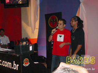 1º Campeonato de Flair Bartenders no Pimenta Bar 1º Campeonato de Flair Bartenders no Pimenta Bar