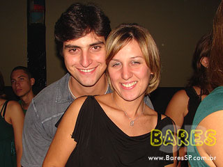 Cantor Rodrigo Sá no Mary Jane Bar Cantor Rodrigo Sá no Mary Jane Bar