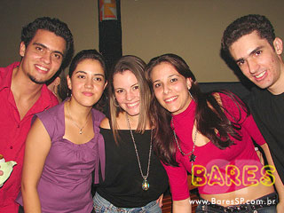 Cantor Rodrigo Sá no Mary Jane Bar Cantor Rodrigo Sá no Mary Jane Bar