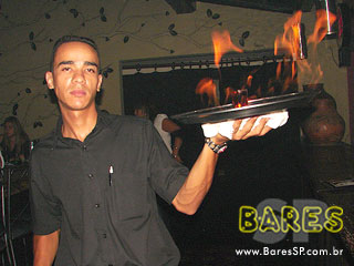 Cantor Rodrigo Sá no Mary Jane Bar Cantor Rodrigo Sá no Mary Jane Bar