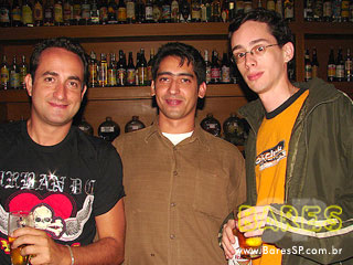 Noite de sexta no Consulado da Cachaça Noite de sexta no Consulado da Cachaça