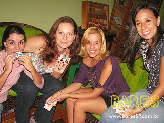 Noite de sexta no Consulado da Cachaça Noite de sexta no Consulado da Cachaça