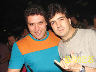 Noite de balada no Espaço Urbano Noite de balada no Espaço Urbano